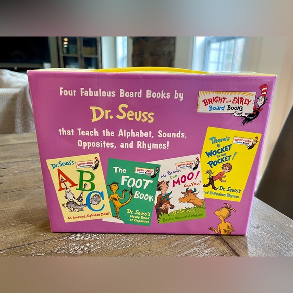 Dr. Seuss's Box of Bright and Early Board Books - Picture 3 of 4
